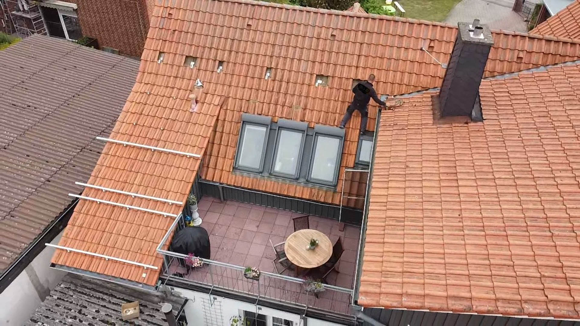 82401B9C-C4F6-4724-AEAD-1477FDEFE849_1_105_c